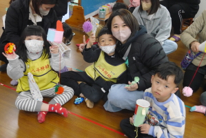 幼兒園親子活動-學習區體驗、動手包潤餅:1140402兒童節親子活動85_0