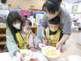 幼兒園親子活動-學習區體驗、動手包潤餅:8課程活動127_0
