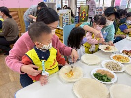 幼兒園親子活動-學習區體驗、動手包潤餅:8課程活動77_0