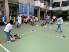 113學年度第2學期幼兒園中大班群大肌肉活動:LINE_ALBUM_0417中大肌肉班群_250417_12